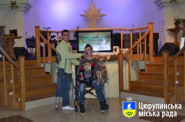 Талановиті діти із Цюрупинька завітали в гості на «Рiздв'яний подарунок» до Церкви Христа Спасителя