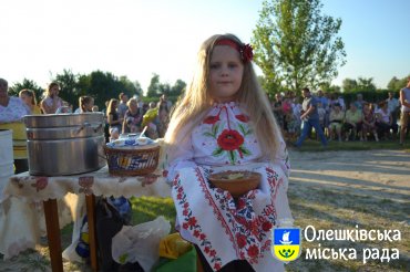 Свято вареників на Хуторищі в Олешках
