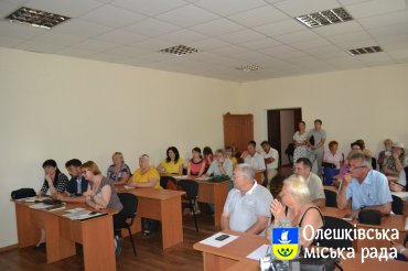 В Олешках відбувся круглий стіл на тему створення  ОСББ