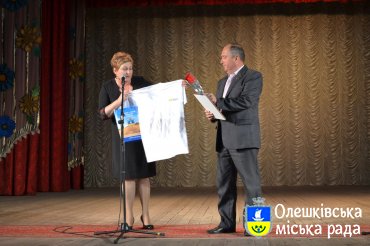 За сприяння шкіл міста ми реалізуємо молодіжну політику в Олешках