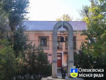 Завершено капітальний ремонт покрівлі нежитлового будинку на житлоселищі в Олешках