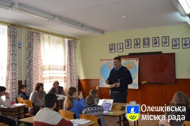 В Олешках проходить тиждень безпеки дорожнього руху
