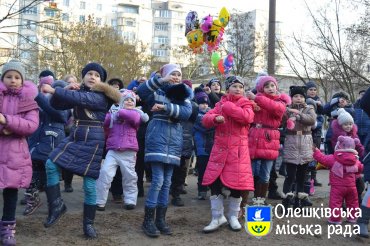 Відкриття новорічної ялинки в Олешках