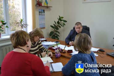 Роздільне сміття  в Олешках – реальна справа
