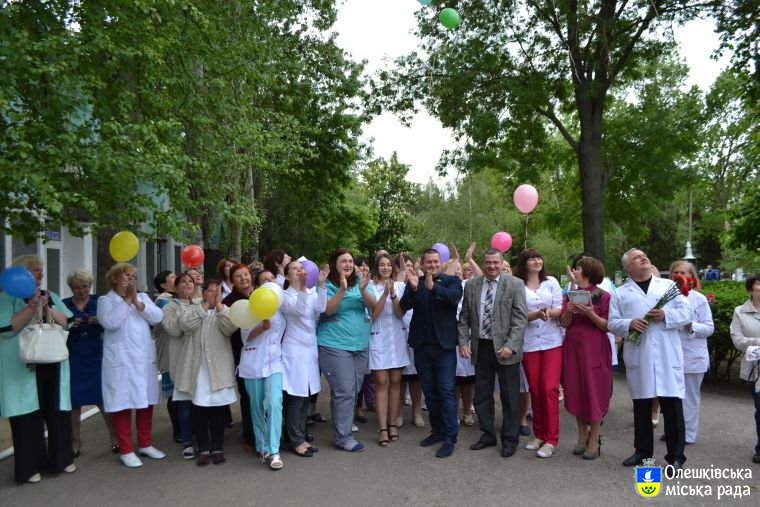 МІСЬКИЙ ГОЛОВА ПРИВІТАВ ЗІ СВЯТОМ МЕДИЧНИХ СЕСТЕР