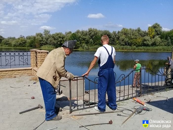 В Олешках тривають роботи з підготовки святкування Дня міста
