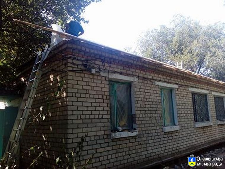Розпочато капітальний ремонт покрівлі нежитлової будівлі по вул. Пароходна, 32-а