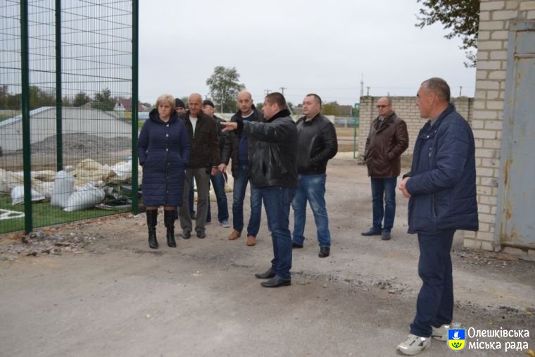 Олешківські депутати провели виїздну нараду на сдадіон