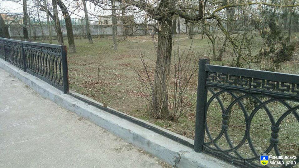 В Олешках знову відбувся акт вандалізму