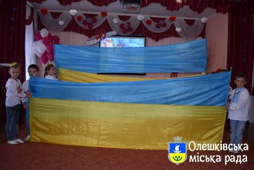 Святкова кінохроніка ДНЗ №7 «Золотий ключик» до 40-річного ювілею