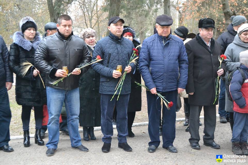 Запалимо свічу пам'яті  за загиблих від голодомору