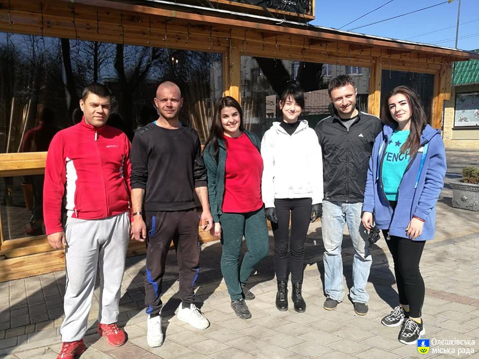 В Олешках благоустрій міста – мета добрих господарів