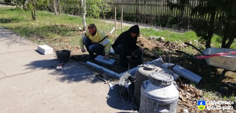 Встановлення лавок по вулиці Софіївська