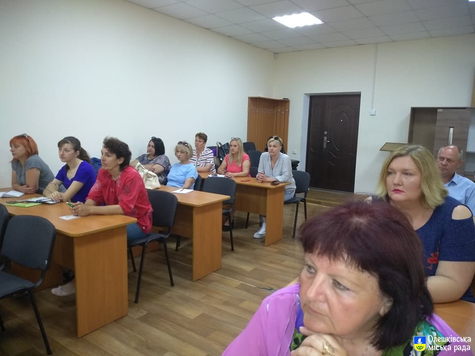 В Олешках відбувся круглий стіл з представниками «Зооконтролю»