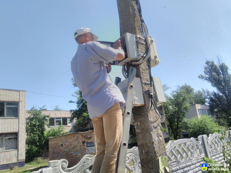 Проводяться роботи з ліквідації наслідків негоди та забезпечення сталої роботи мереж вуличного освітленя