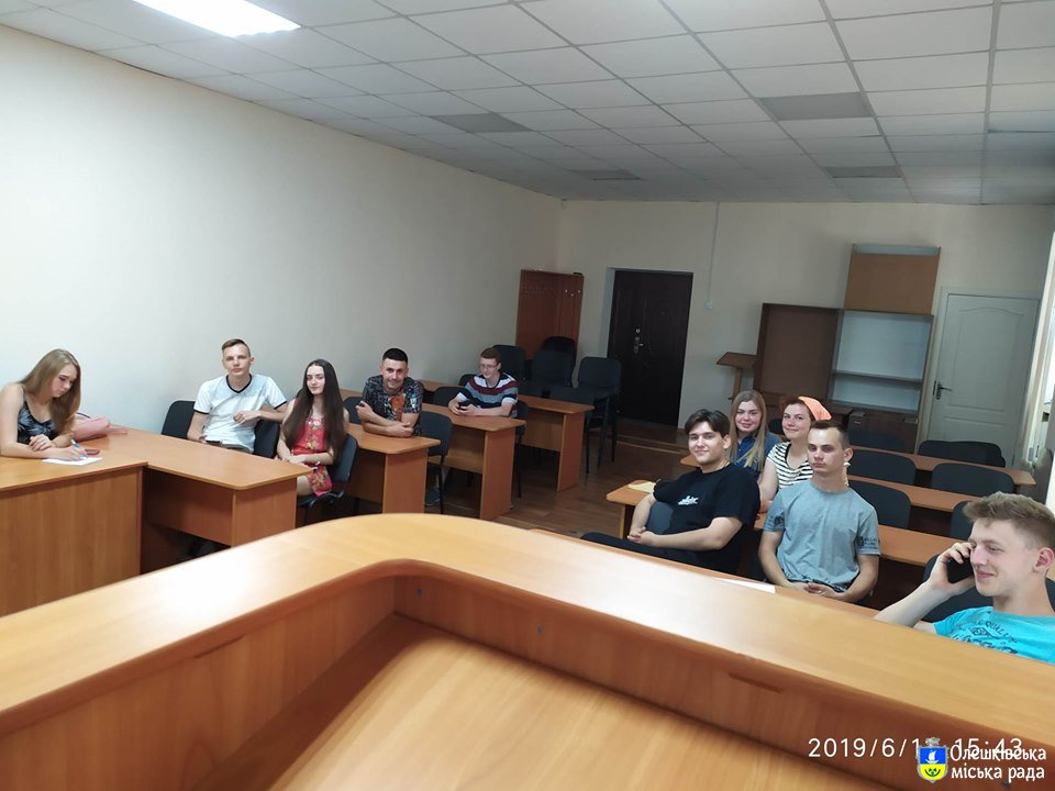 Чергове засідання Молодіжної ради м. Олешки