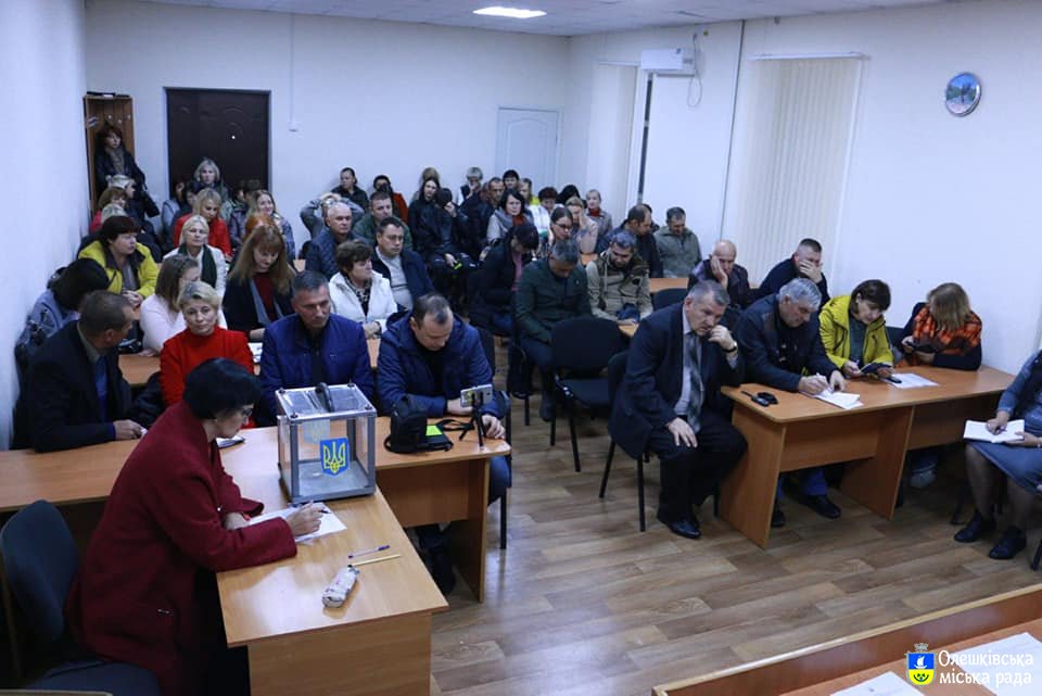 В Олешках відбулись громадські слухання щодо створення ОТГ