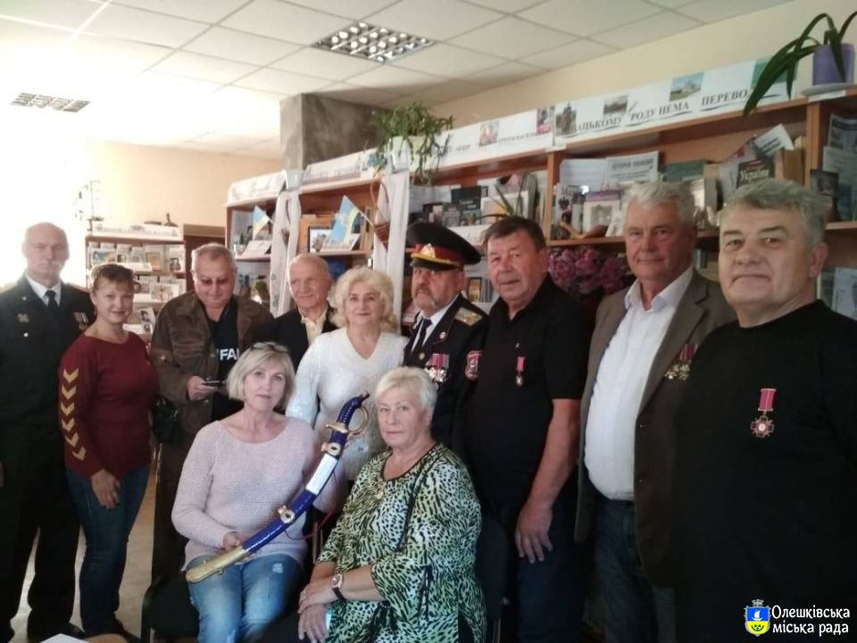 «Українське козацтво: відгомін віків» в Олешківській міській бібліотеці №2