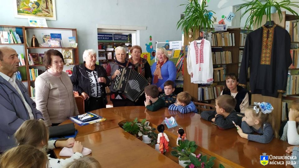 Народознавчі посиденьки в Олешках