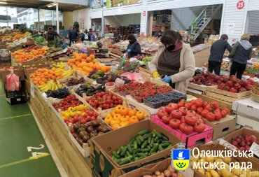 Уряд знову дозволив працювати продовольчим ринкам під час карантину