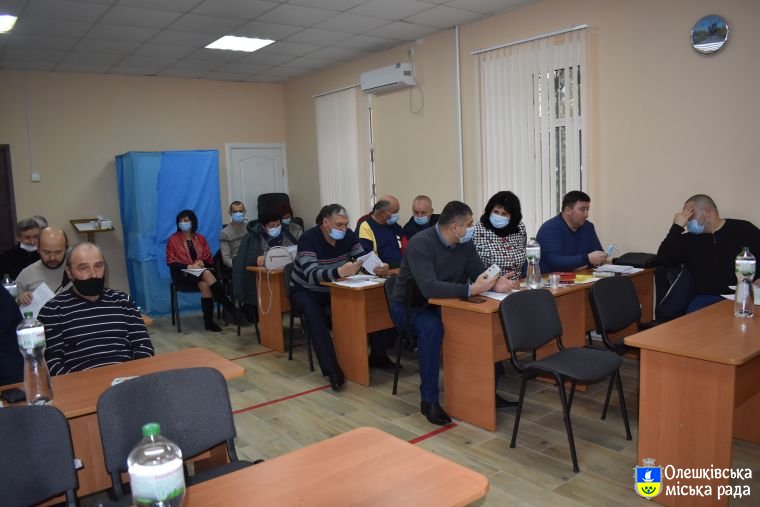 В Олешках відбулась друга чергова сесія міської ради