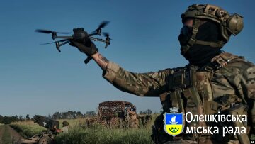 Вчергове, за рахунок коштів платників податків, в бюджеті Олешківської міської територіальної громади вдалося передбачити трансферт в сумі 1,0 млн грн на дрони для ЗСУ