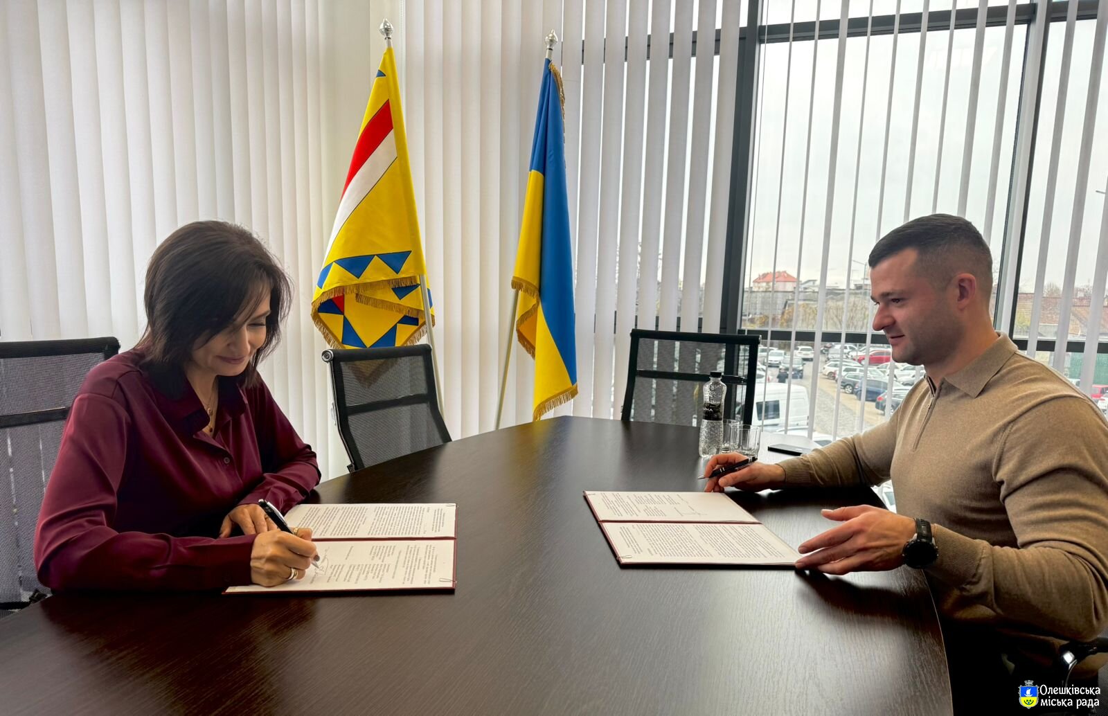 Підписано меморандум про партнерство між Олешківською та Мукачівською міськими територіальними громадами